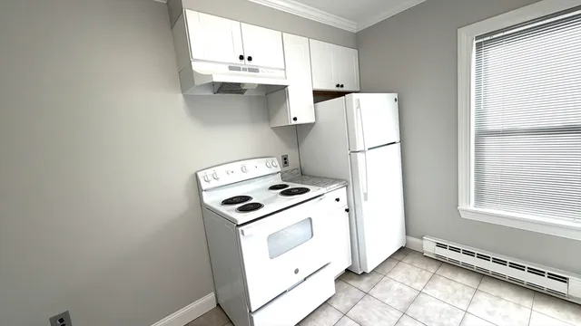 $1,900 | 452 Main Street, Unit 5, Melrose, MA 02176