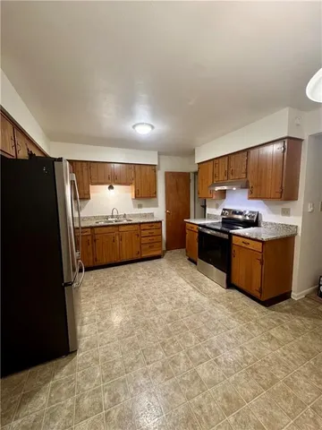 $750 | 310 South 12th Street, Unit B, Connellsville, PA 15425