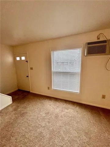 $750 | 310 South 12th Street, Unit B, Connellsville, PA 15425