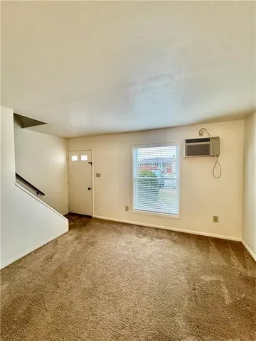 $750 | 310 South 12th Street, Unit B, Connellsville, PA 15425