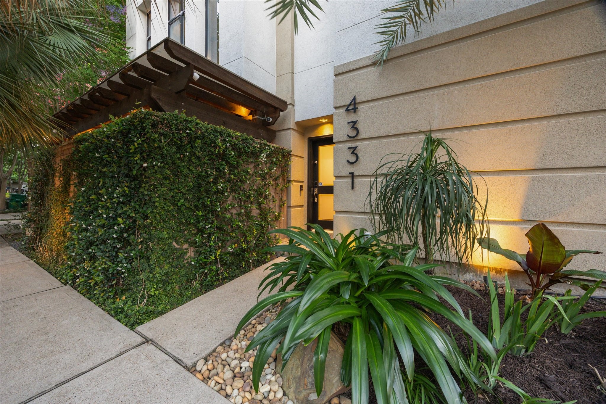 4331 O'Reilly Houston, TX 77007 - Photo 4 of 45