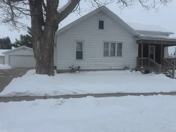$179,000 | 1007 8th Avenue, Monroe, WI 53566