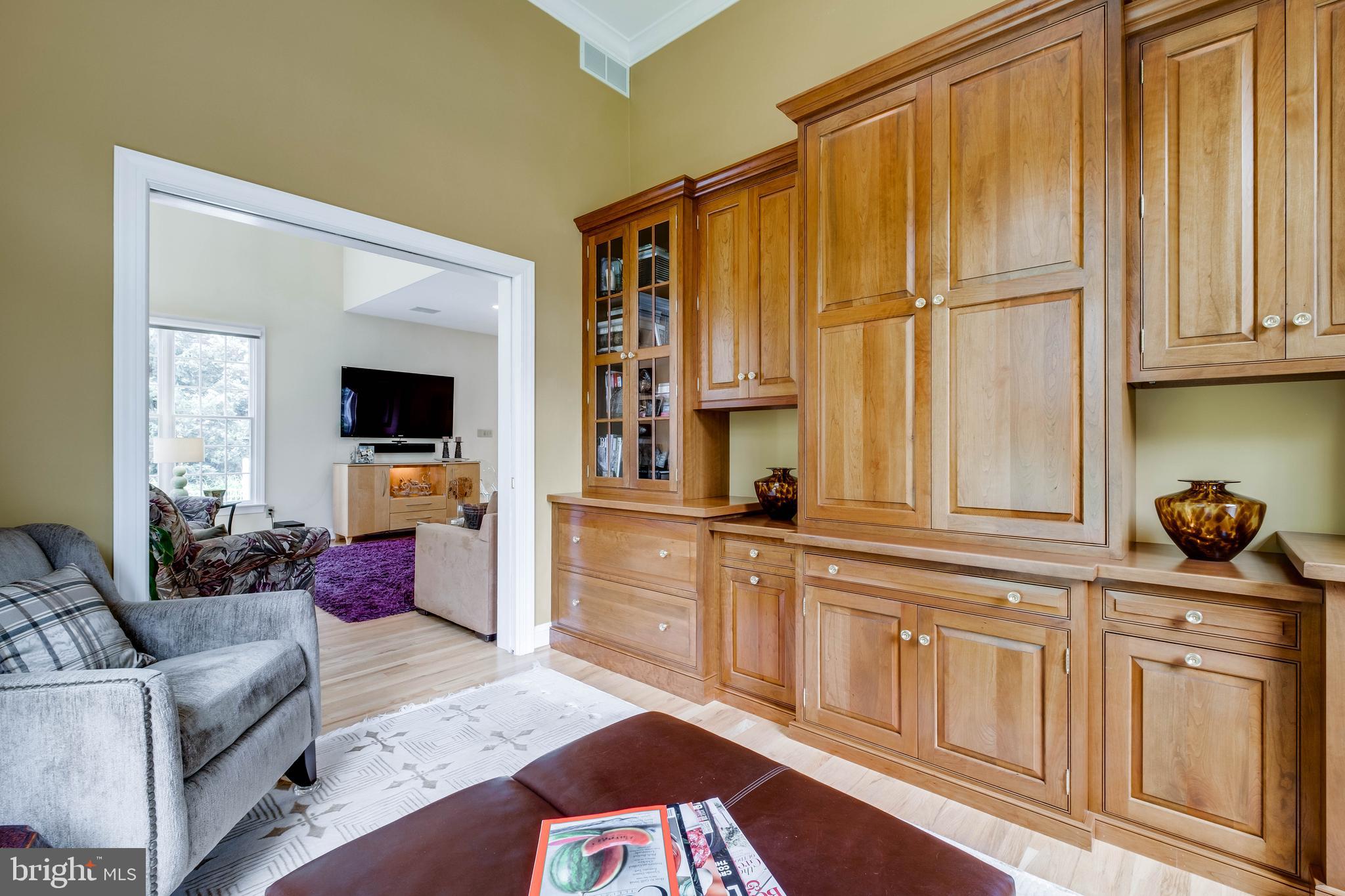 210 Summit Road Mount Laurel, NJ 08054 - Photo 13 of 36 Custom cabinets and pocket doors