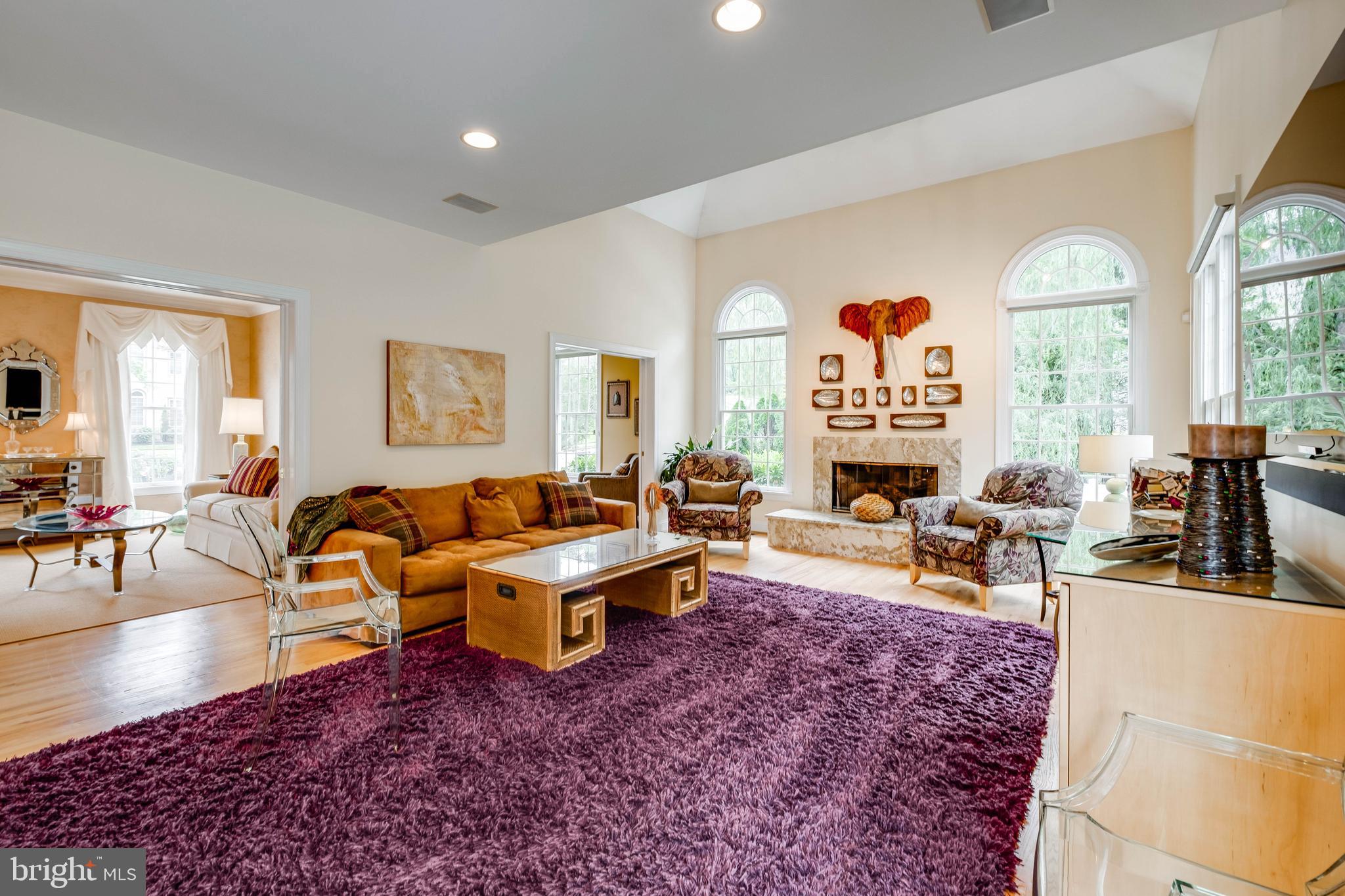 210 Summit Road Mount Laurel, NJ 08054 - Photo 6 of 36 Family room with vaulted ceiling