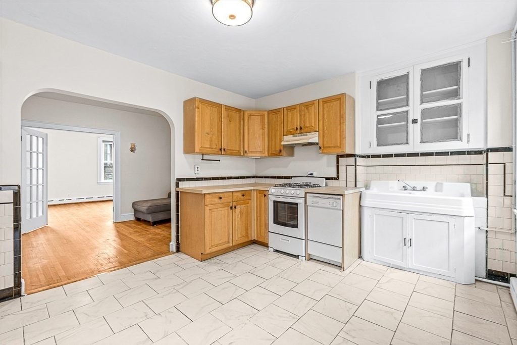 94 Prince Street, Unit 3 Boston, MA 02113 - Photo 3 of 16