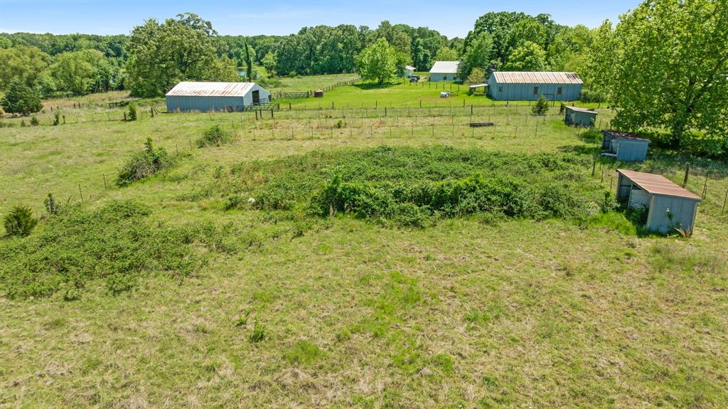 2000 County Road 2420 Sumner, TX 75486 - Photo 21 of 34