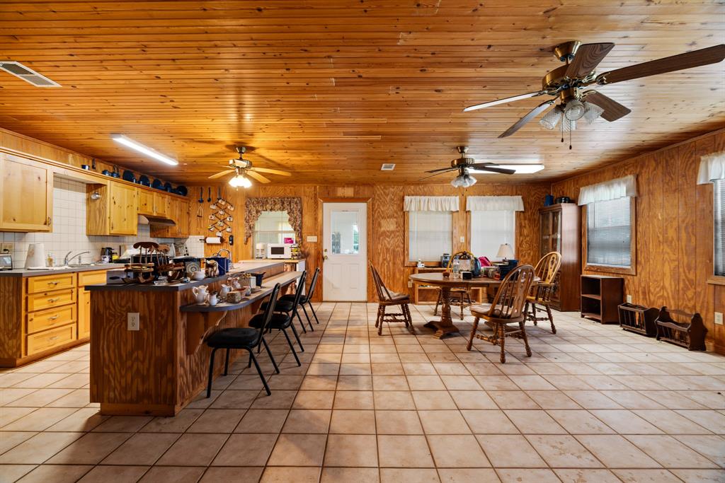 2000 County Road 2420 Sumner, TX 75486 - Photo 32 of 34