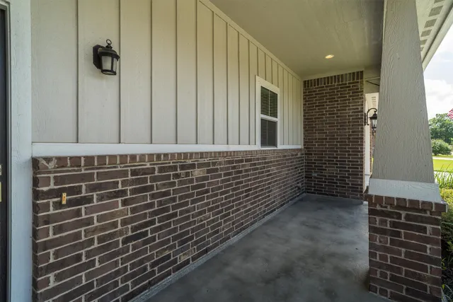 a view of a bathroom