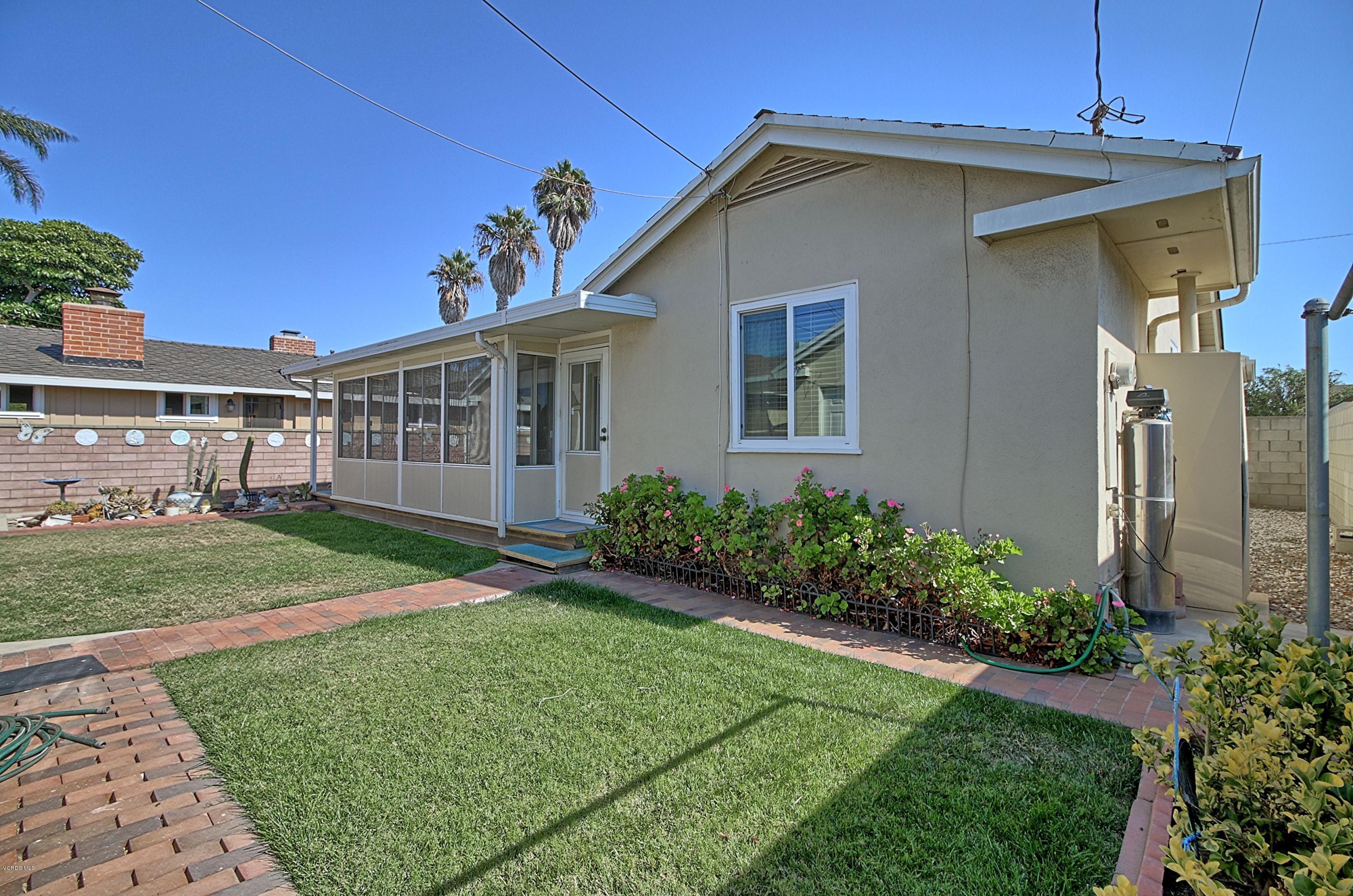 929 West Roderick Avenue Oxnard, CA 93030 - Photo 18 of 24 0056_IMG_0169_70_71