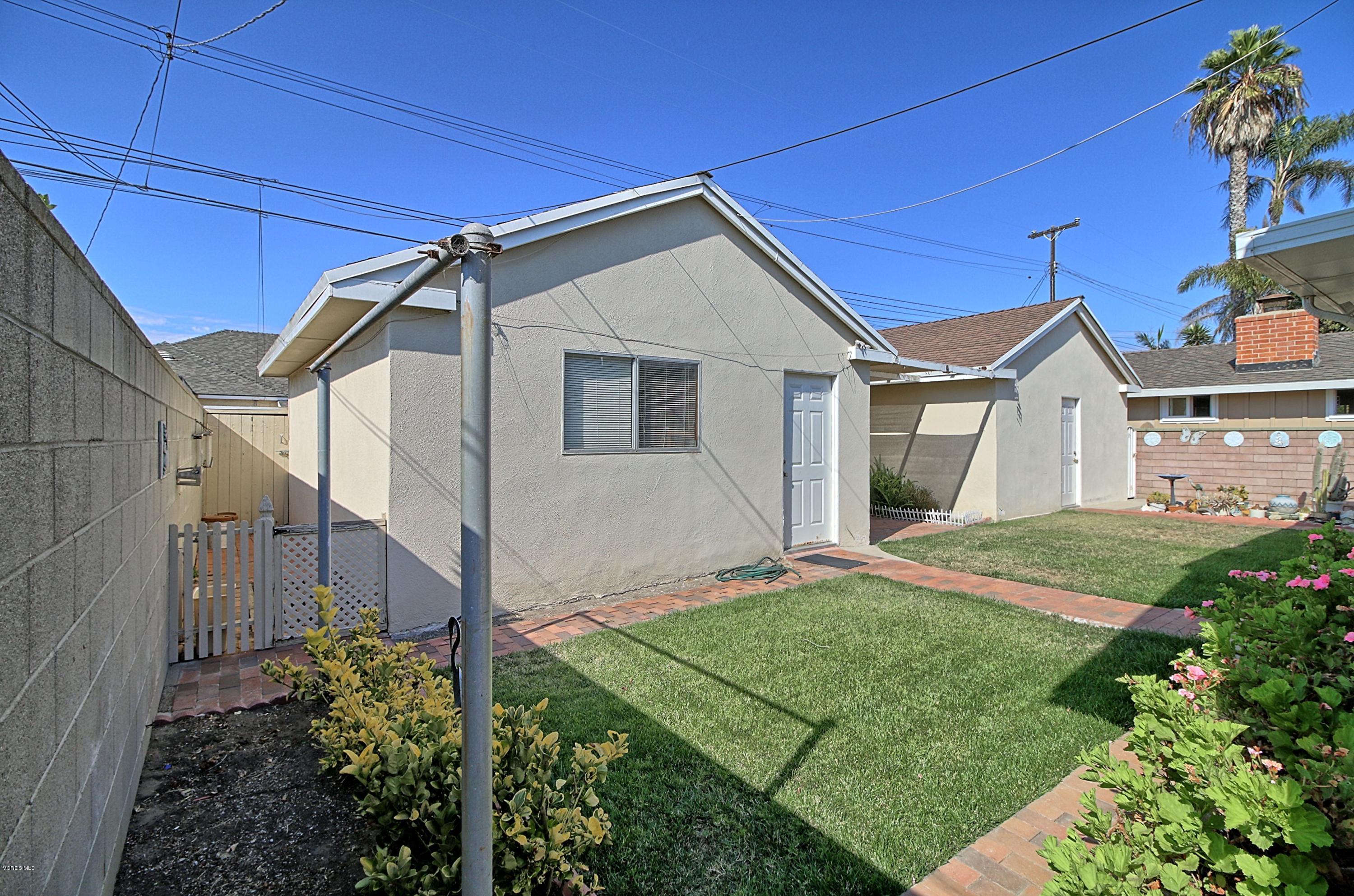 929 West Roderick Avenue Oxnard, CA 93030 - Photo 22 of 24 0055_IMG_0166_7_8
