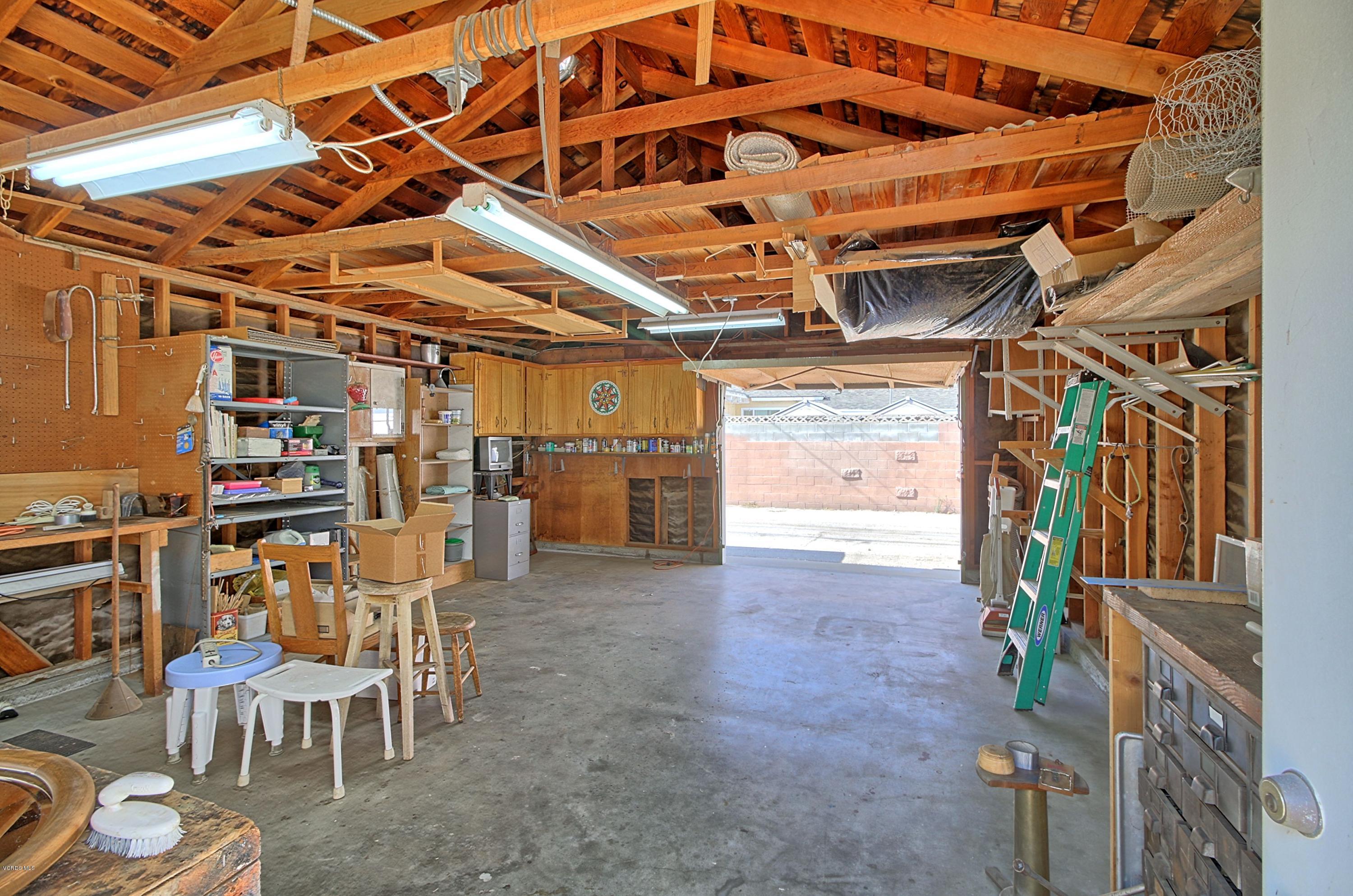 929 West Roderick Avenue Oxnard, CA 93030 - Photo 23 of 24 0051_IMG_0154_5_6