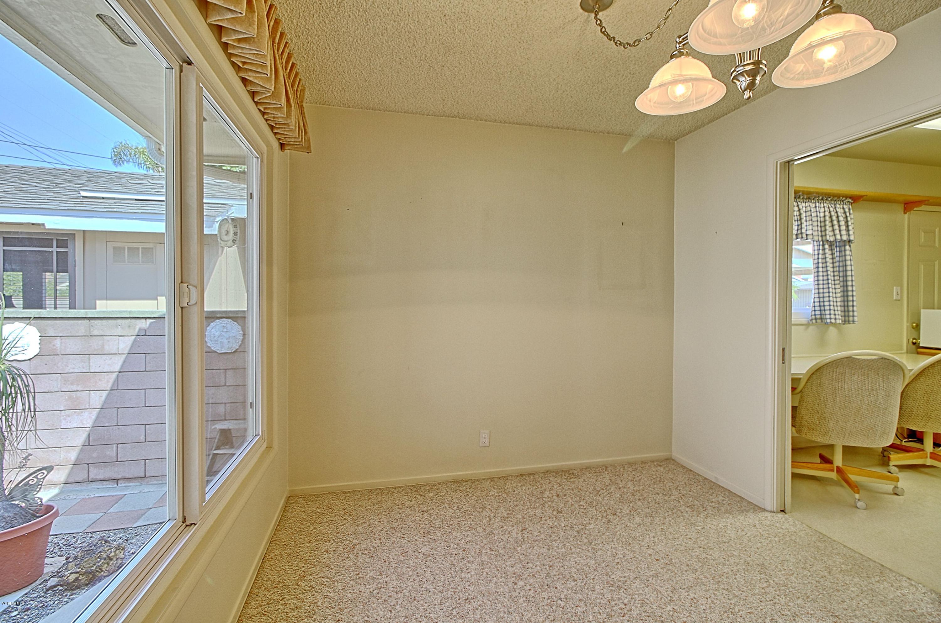929 West Roderick Avenue Oxnard, CA 93030 - Photo 9 of 24 0022_IMG_0067_8_9