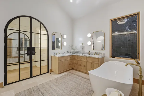 $5,995,000 | 210 Las Alturas Road, Santa Barbara, CA 93103