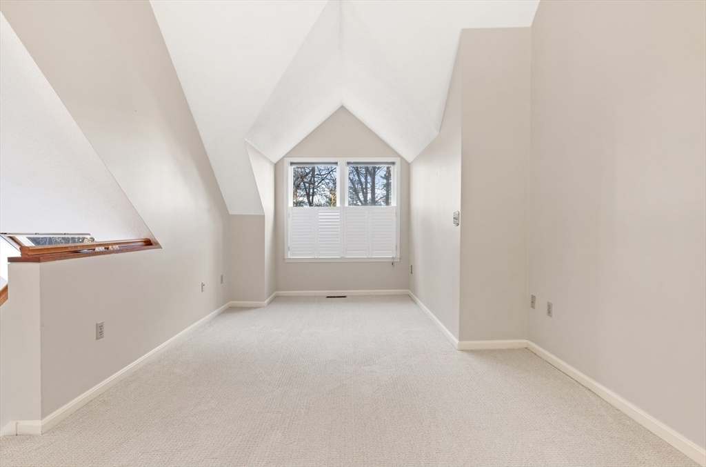 77 Cherry Hollow Road, Unit 77 Nashua, NH 03062 - Photo 19 of 28 Gallery Image 19