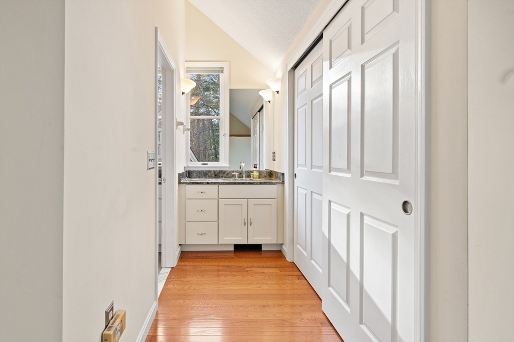 77 Cherry Hollow Road, Unit 77 Nashua, NH 03062 - Photo 21 of 28 Gallery Image 21