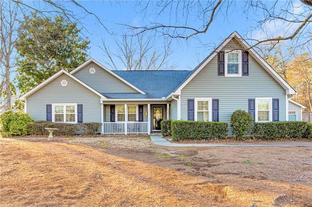 $380,000 | 2340 Emerald Drive, Loganville, GA 30052