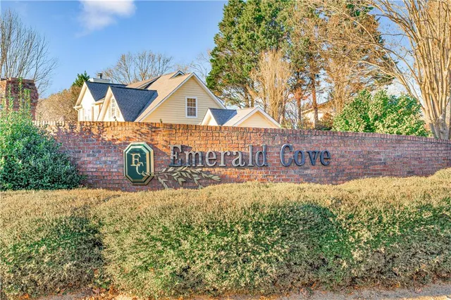 $380,000 | 2340 Emerald Drive, Loganville, GA 30052