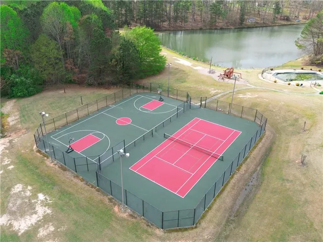 $380,000 | 2340 Emerald Drive, Loganville, GA 30052