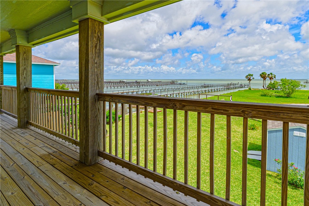 60 Copano Ridge Road Rockport, TX 78382 - Photo 8 of 39