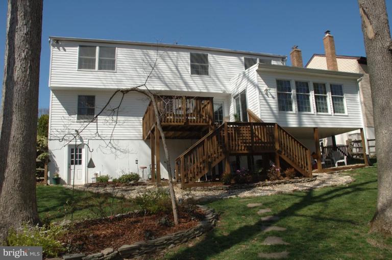 8211 Rushing Creek Drive Springfield, VA 22153 - Photo 11 of 18 Exterior #2