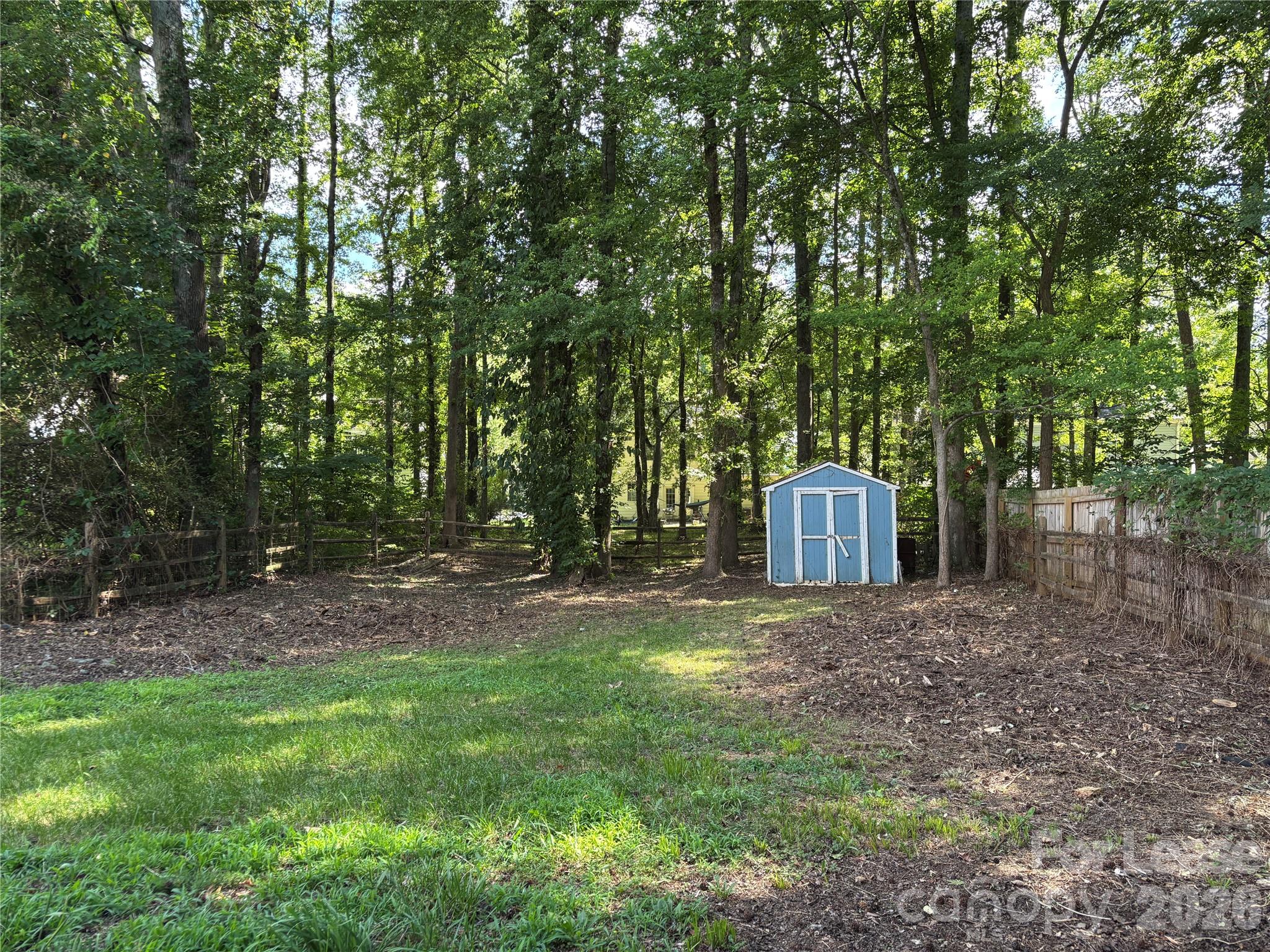 9419 Oren Thompson Road Charlotte, NC 28213 - Photo 31 of 32