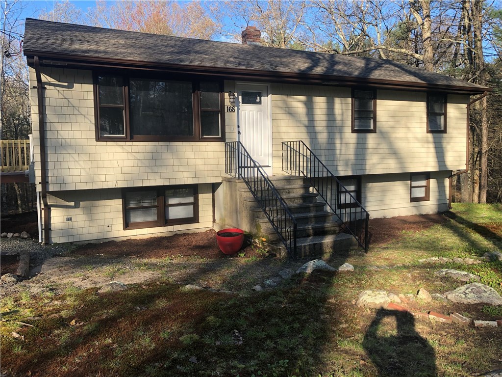 168 Carpenter Road Scituate, RI 02825 - Photo 3 of 27