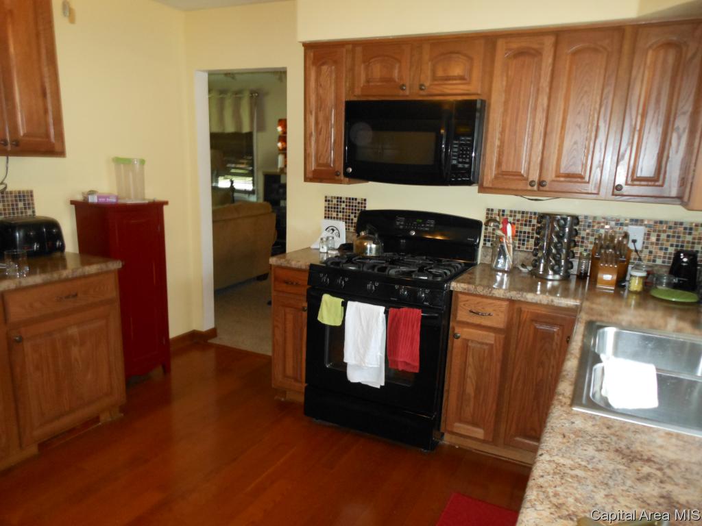 54 Radcliff Road Springfield, IL 62703 - Photo 17 of 34