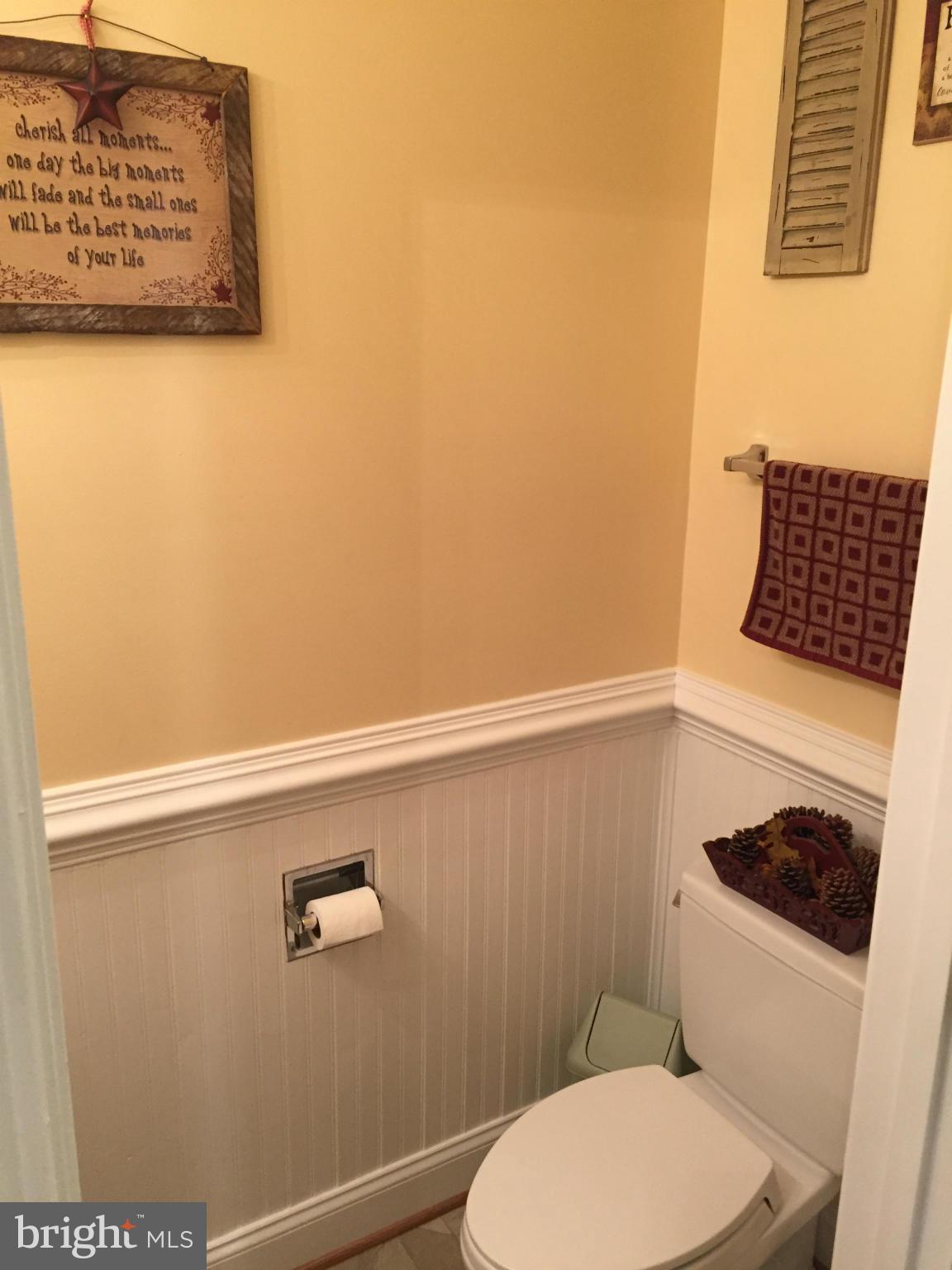 5515 Beach Road Midland, VA 22728 - Photo 12 of 30 Bath