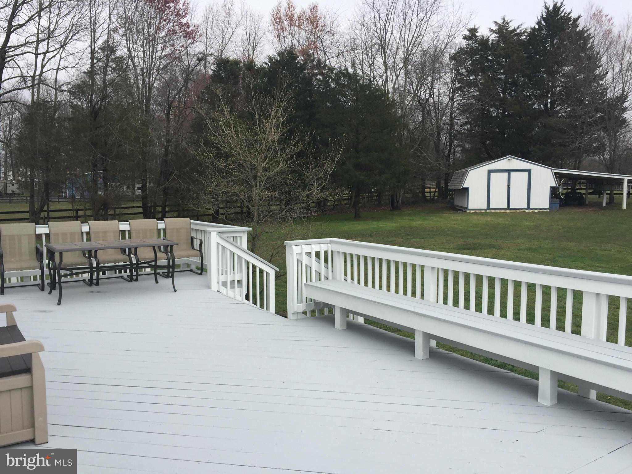 5515 Beach Road Midland, VA 22728 - Photo 29 of 30 Exterior (Rear)