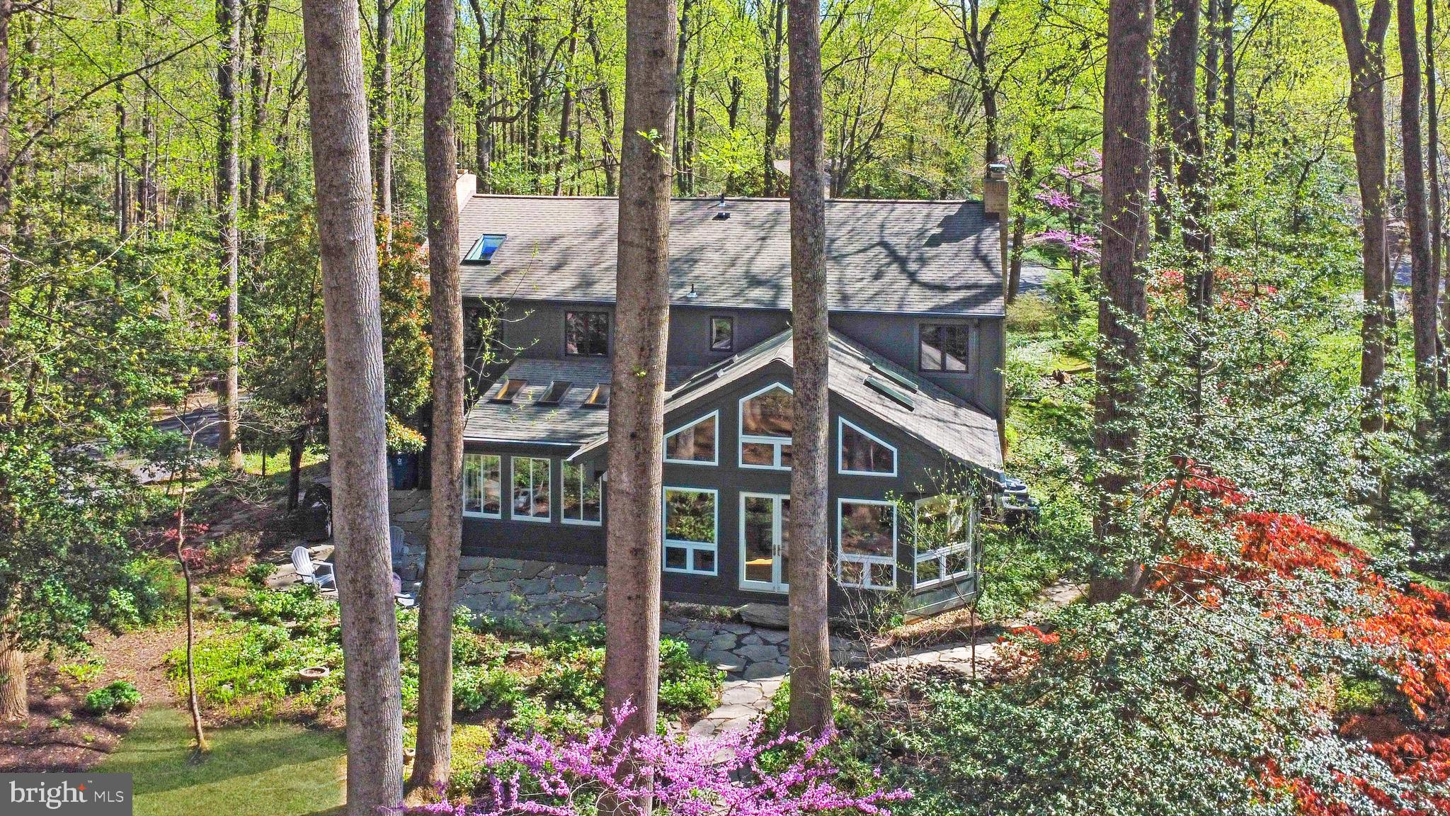 3214 Foxvale Drive Oakton, VA 22124 - Photo 48 of 56 Your private Oakton Oasis