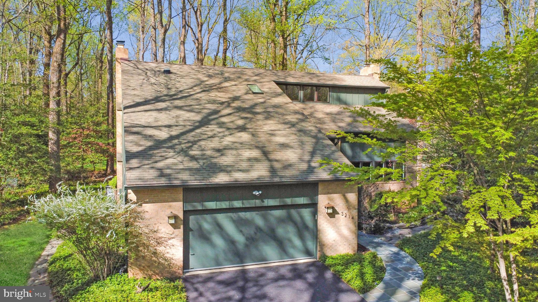 3214 Foxvale Drive Oakton, VA 22124 - Photo 50 of 56 California dreaming?