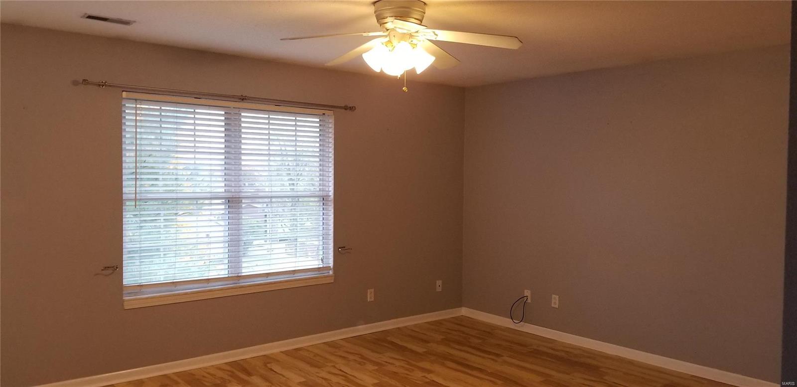 705 4th Street, Unit B Highland, IL 62249 - Photo 11 of 18 Gallery Image 11