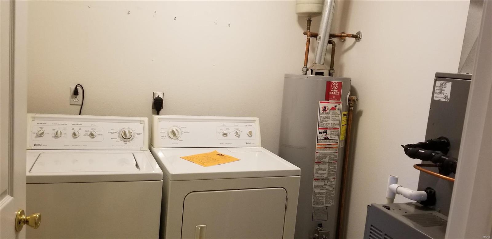 705 4th Street, Unit B Highland, IL 62249 - Photo 8 of 18 Gallery Image 8