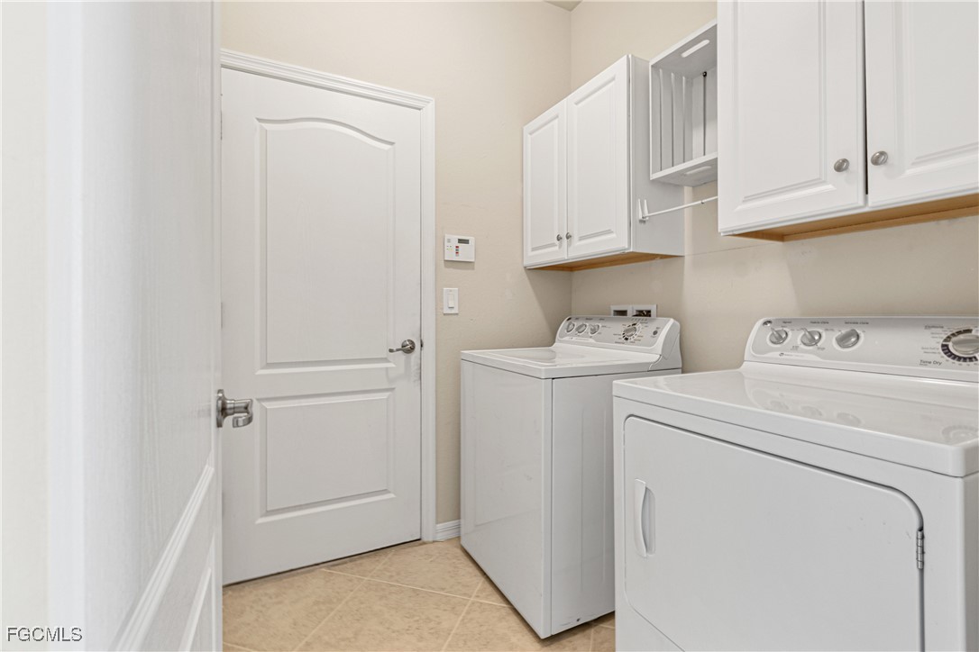 11064 Cherry Laurel Drive Fort Myers, FL 33912 - Photo 23 of 43