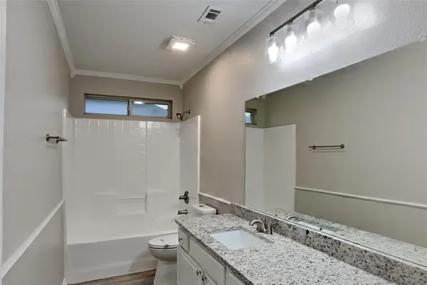 $2,300 | 3206 Creekside Drive, Sachse, TX 75048