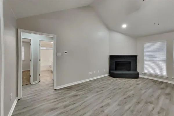 $2,300 | 3206 Creekside Drive, Sachse, TX 75048