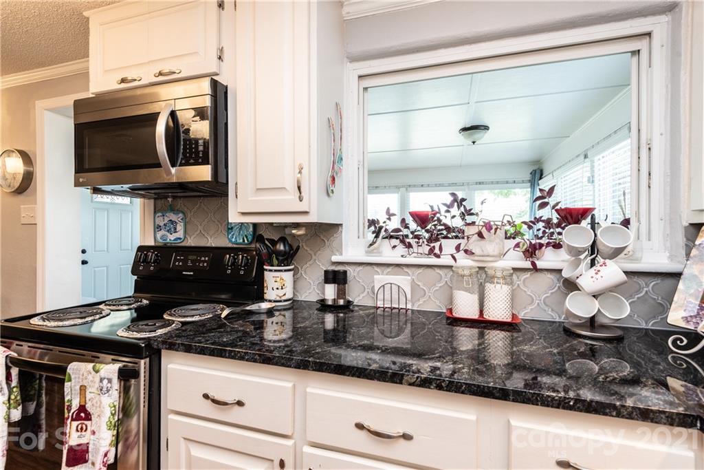 4673 Bowman Road Hickory, NC 28602 - Photo 17 of 27 Gallery Image 17