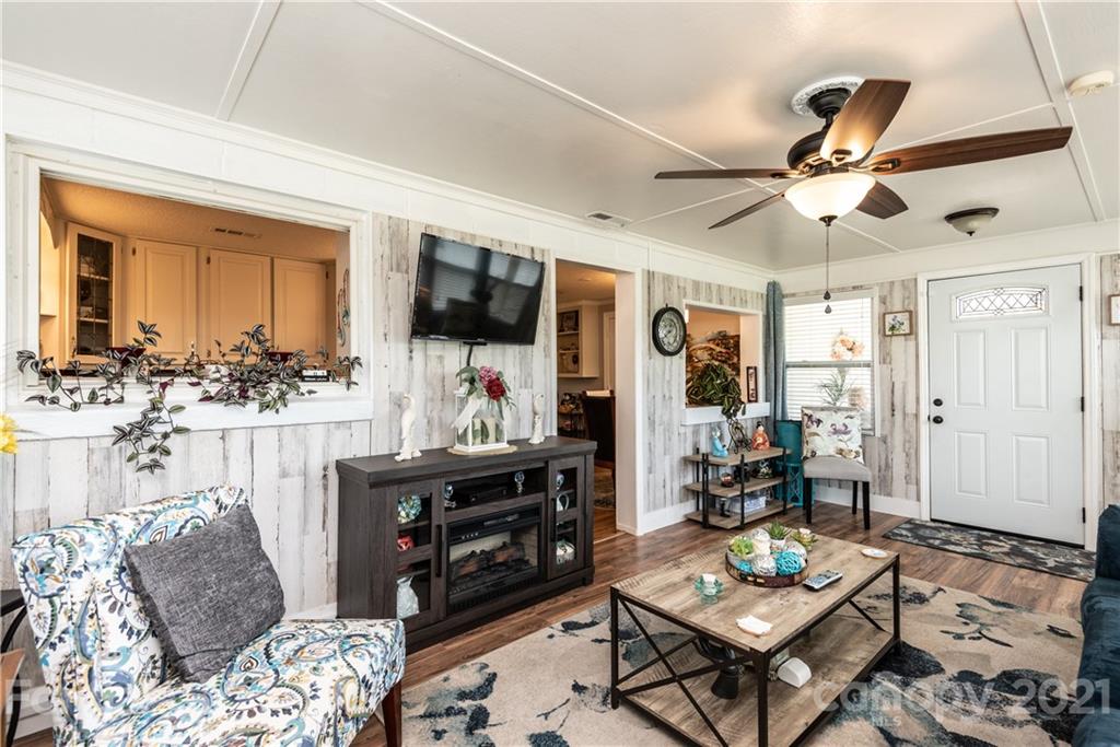 4673 Bowman Road Hickory, NC 28602 - Photo 20 of 27 Gallery Image 20