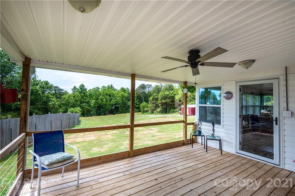 4673 Bowman Road Hickory, NC 28602 - Photo 8 of 27 Gallery Image 8