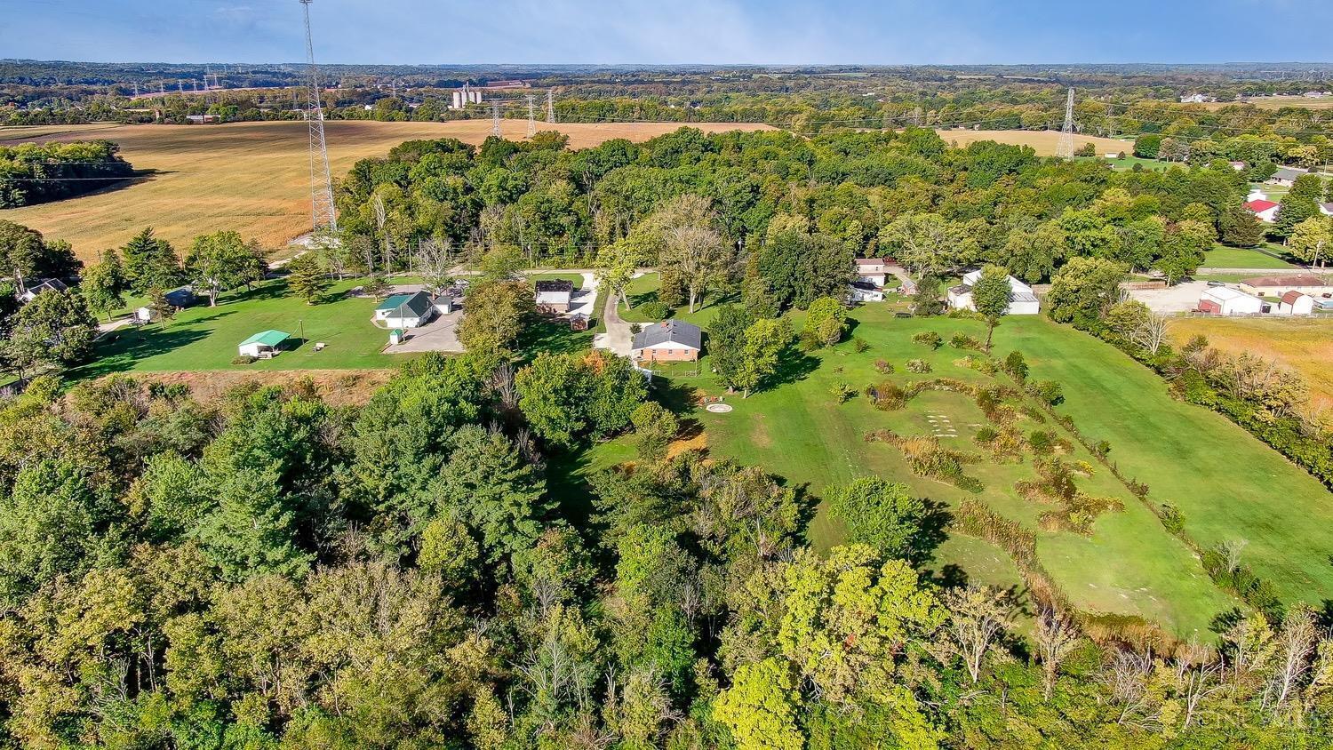 3464 Cotton Run Road Hamilton, OH 45011 - Photo 4 of 48