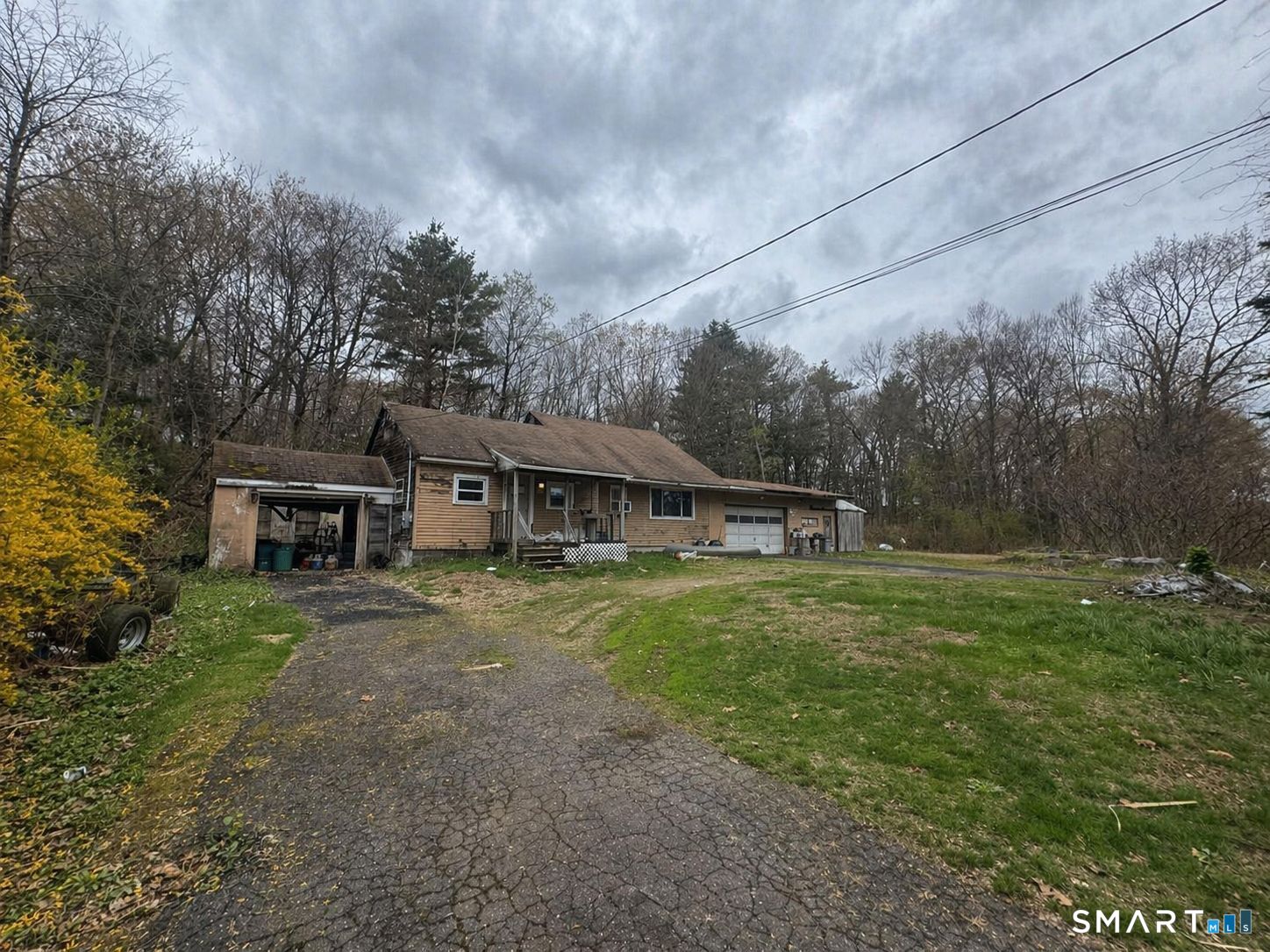 44 Finch Road Wolcott, CT 06716 - Photo 2 of 24