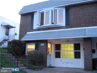 10668 Halstead Street Philadelphia, PA 19116 - Photo 3 of 12 Exterior Front