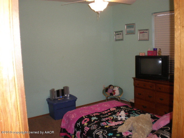 6213 Rutgers Street Amarillo, TX 79109 - Photo 12 of 15 Bedroom