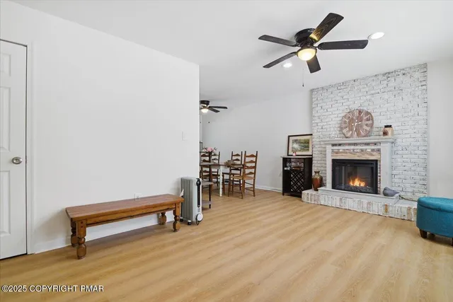 $224,900 | 183 Crescent Way, Albrightsville, PA 18210