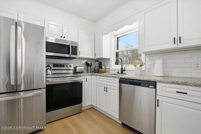 $224,900 | 183 Crescent Way, Albrightsville, PA 18210