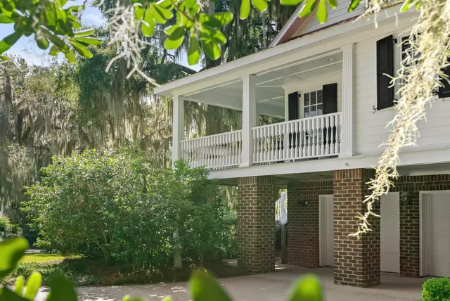 $2,300,000 | 3924 Gift Boulevard, Johns Island, SC 29455