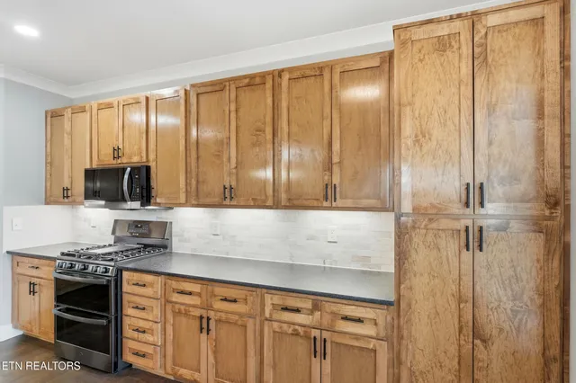 $628,000 | 285 Odali Trace, Loudon, TN 37774