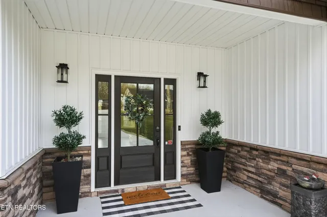 $628,000 | 285 Odali Trace, Loudon, TN 37774