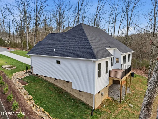 $628,000 | 285 Odali Trace, Loudon, TN 37774