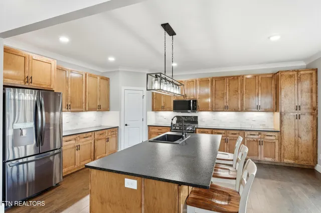 $628,000 | 285 Odali Trace, Loudon, TN 37774